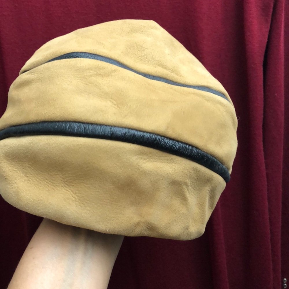Vintage brown hat